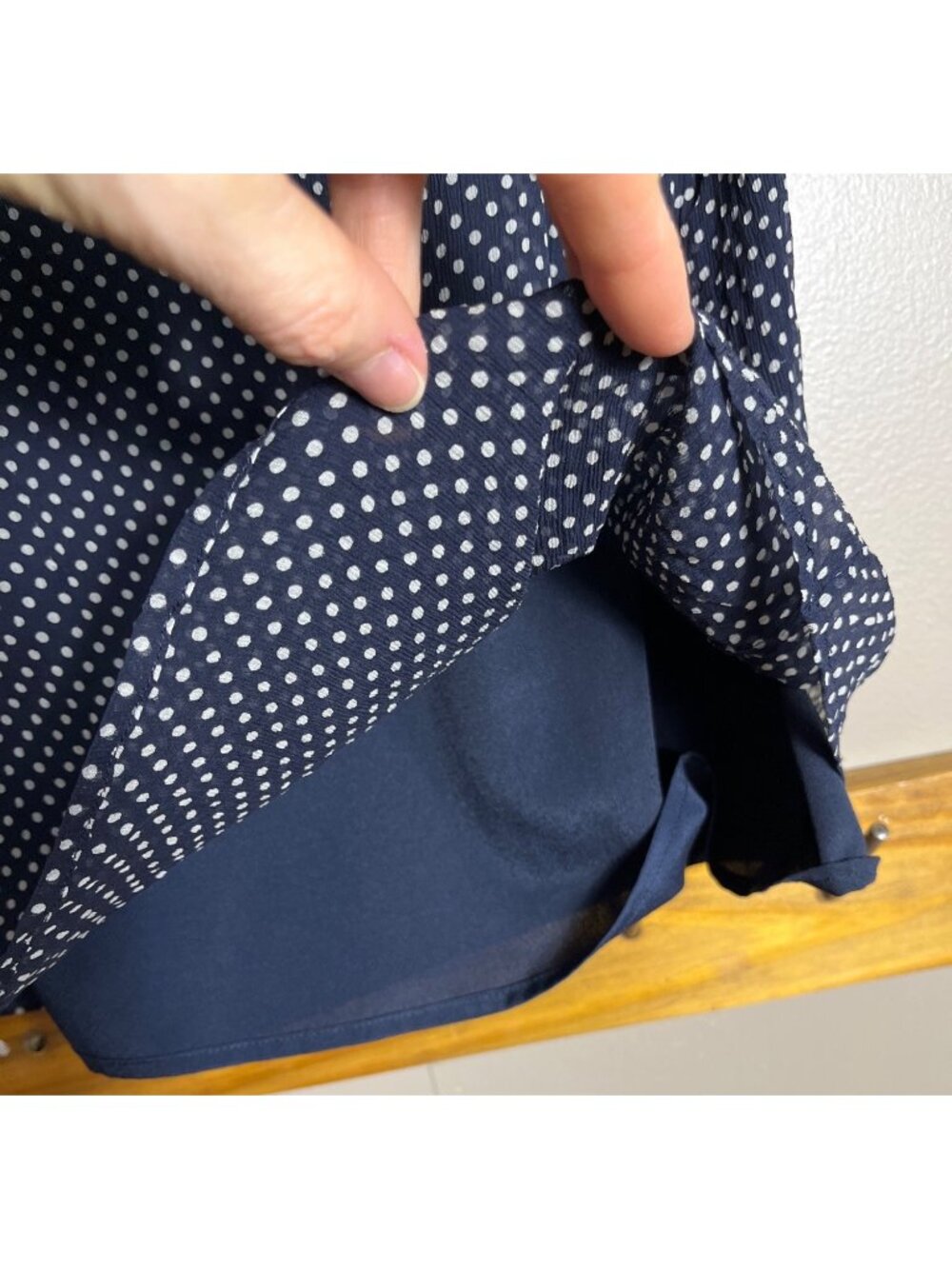 J Crew Silk Top Navy Polka Dot Sleeveless Ruffle Whimsigoth Preppy Luxury 4 - Picture 5 of 9